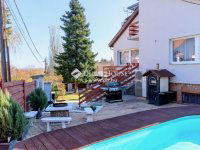 Eladó családi ház, Leányfaluban 179.9 M Ft, 5 szobás