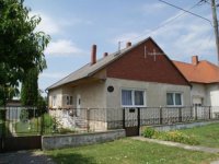 Eladó családi ház, Mosonszolnokon 30 M Ft, 3 szobás