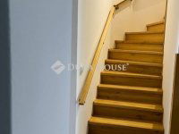 Eladó téglalakás, Székesfehérvárott 134.8 M Ft, 4 szobás