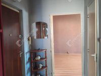 Eladó panellakás, Tatabányán 41.9 M Ft, 3 szobás