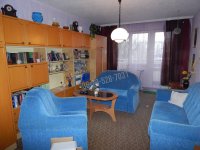 Eladó panellakás, Tatabányán 46.4 M Ft, 3 szobás