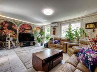 Eladó családi ház, Piliscsabán 164.9 M Ft, 7 szobás