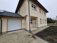 Eladó ikerház, Debrecenben 155 M Ft, 7 szobás