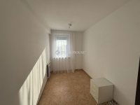 Eladó panellakás, III. kerületben 69.9 M Ft, 1+2 szobás