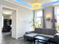 Eladó téglalakás, VI. kerületben 130 M Ft, 2+1 szobás