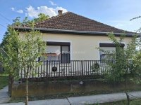 Eladó családi ház, Biharkeresztesen 26.9 M Ft, 2 szobás