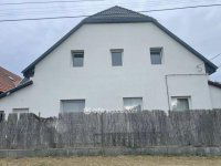 Eladó családi ház, Szigethalmon 89 M Ft, 6 szobás