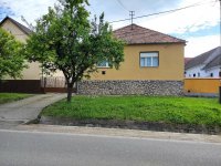 Eladó családi ház, Sombereken 27.5 M Ft, 6 szobás