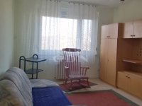 Kiadó panellakás, albérlet, Szegeden 130 E Ft / hó, 1 szobás
