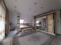 Eladó családi ház, Turán 159.9 M Ft, 4 szobás