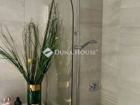 Eladó téglalakás, VIII. kerületben 105 M Ft, 2+1 szobás