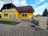 Eladó családi ház, Mohácson 85 M Ft, 4 szobás