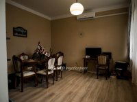 Eladó családi ház, Balatonberényben 299 M Ft, 10 szobás