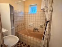 Eladó családi ház, Biharnagybajomban 7.5 M Ft, 2 szobás