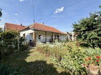 Eladó családi ház, Békéscsabán 17.9 M Ft, 1 szobás