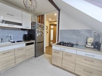 Eladó téglalakás, III. kerületben 99.9 M Ft, 2 szobás