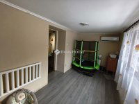 Eladó családi ház, Orosházán 19 M Ft, 2+1 szobás