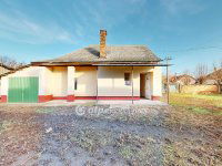 Eladó családi ház