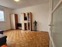 Eladó téglalakás, Egerben 40 M Ft, 2 szobás