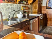 Eladó családi ház, Pécsett 125 M Ft, 5+2 szobás