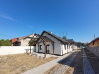 Eladó ikerház, Tápiószecsőn 74.9 M Ft, 4 szobás