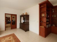 Eladó családi ház, Péterin 100 M Ft, 7 szobás