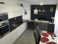 Kiadó téglalakás, albérlet, Szegeden 270 E Ft / hó, 1+1 szobás