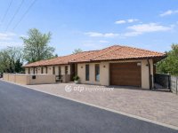 Eladó családi ház, Ráckevén 190 M Ft, 6 szobás