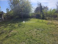 Eladó nyaraló, Pócsmegyeren 53.5 M Ft, 3 szobás