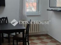 Eladó téglalakás, Székesfehérvárott 61 M Ft, 3 szobás