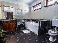 Eladó családi ház, Velencén 210 M Ft, 5 szobás