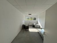 Eladó ipari ingatlan, Komáromban 411.7 M Ft / költözzbe.hu