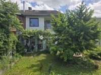 Eladó családi ház, XVI. kerületben 109.9 M Ft, 5 szobás