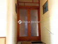 Eladó családi ház, Mohácson 87.2 M Ft, 7 szobás