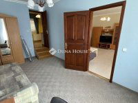 Eladó téglalakás, Székesfehérvárott 74.9 M Ft, 3 szobás