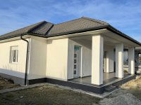 Eladó ikerház, Győrladaméren 79 M Ft, 4 szobás