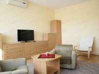 Kiadó panellakás, albérlet