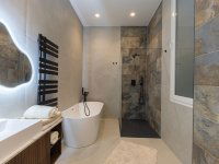 Eladó téglalakás, V. kerületben 225 M Ft, 3 szobás