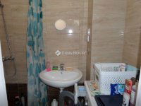 Eladó téglalakás, Pécsett 37.8 M Ft, 2 szobás