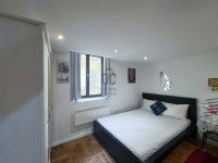 Eladó téglalakás, VI. kerületben 49.9 M Ft, 1 szobás