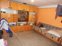 Eladó családi ház, Csökölyön 4.5 M Ft, 6 szobás