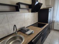 Kiadó panellakás, albérlet