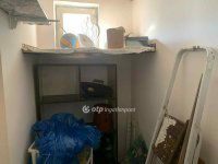 Eladó családi ház, Csemőn 16 M Ft, 2 szobás