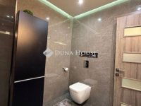 Eladó családi ház, Vecsésen 147 M Ft, 4 szobás