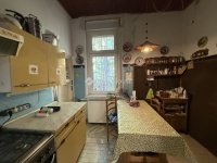 Eladó családi ház, Pécsett 74.9 M Ft, 5 szobás