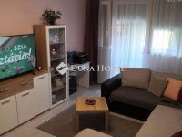 Eladó panellakás, Pécsett 49.2 M Ft, 2 szobás