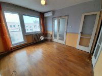 Eladó panellakás, Békéscsabán, Pásztor utcában 29.99 M Ft