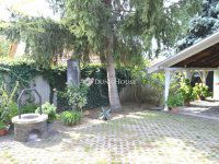 Eladó családi ház, Debrecenben 169 M Ft, 9 szobás