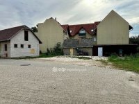 Eladó családi ház, Monoron 200 M Ft, 3 szobás