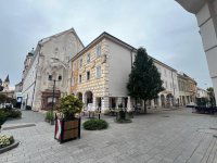 Eladó üzlethelyiség